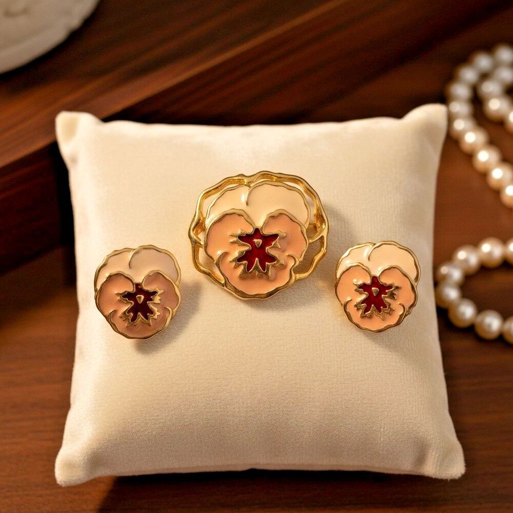 Vintage Enamel Flower Brooch & Earring Set Pink & Gold Tone Studs 1" Brooch 1.25